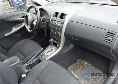 2011 Toyota Corolla S из США, поврежденный, VIN 2T1BU4EE2BC738397